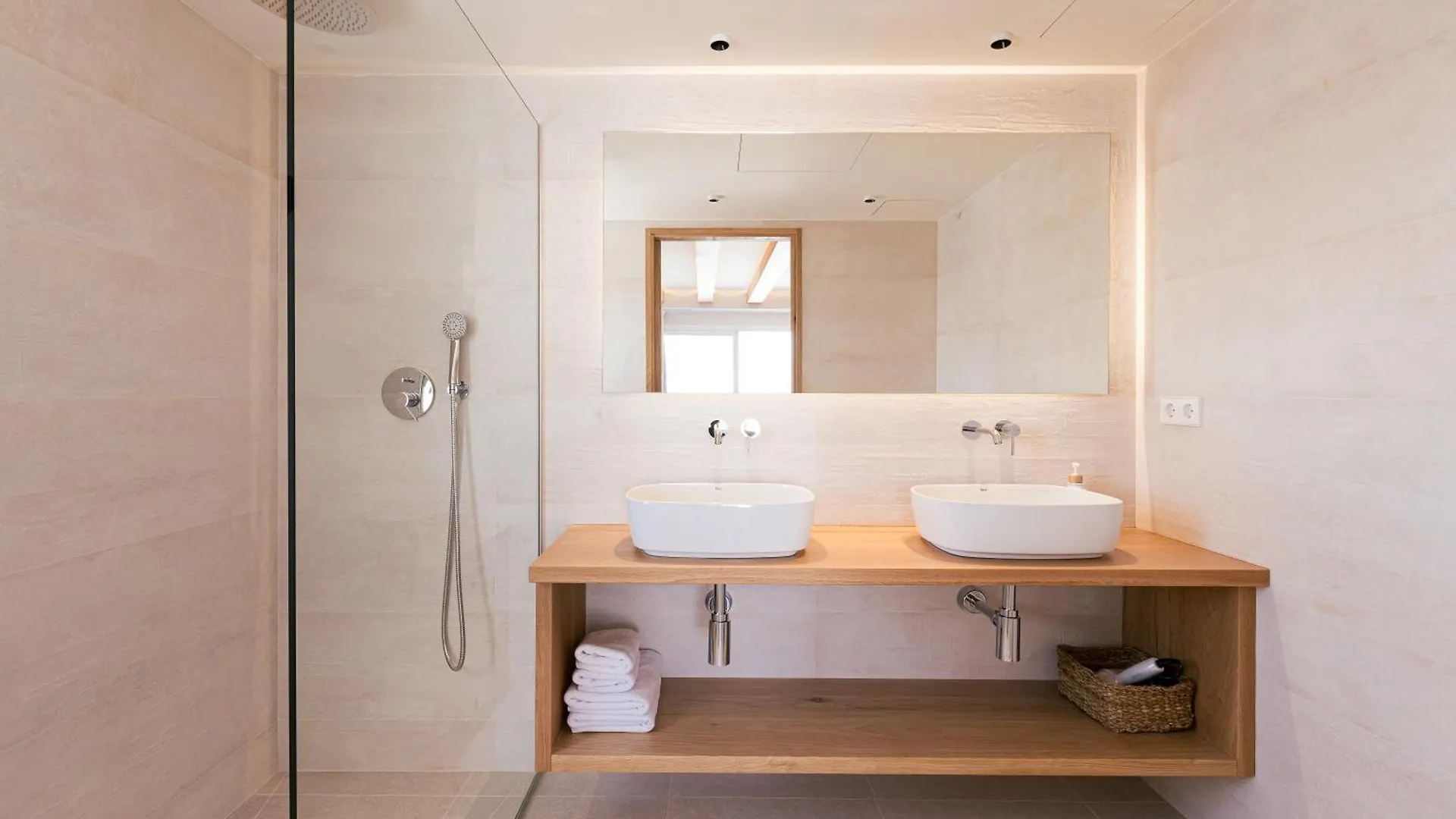 Malacosta Sky Suites - Mc Apartments Ibiza